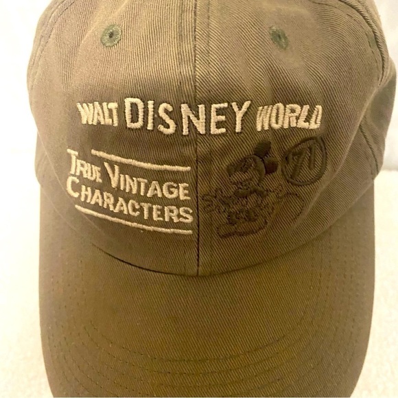 Walt Disney World True Vintage Characters Mickey Mouse Cap 57-61cm 100% Cotton - Picture 1 of 8